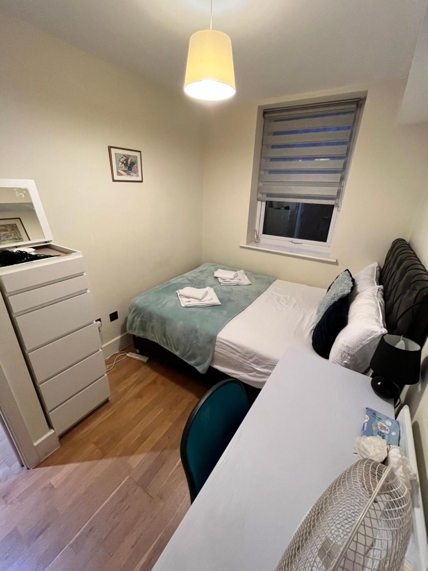 Metropolitan Coziness Private Bedrooms In Euston Station 161 Londra Esterno foto