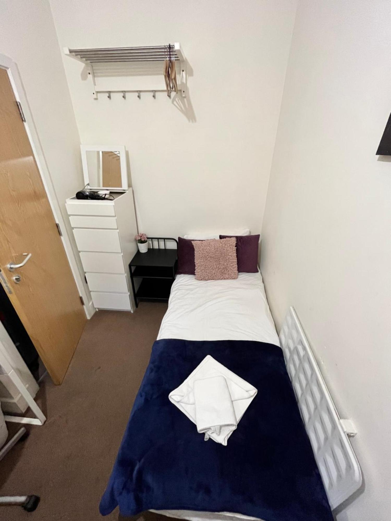 Metropolitan Coziness Private Bedrooms In Euston Station 161 Londra Esterno foto