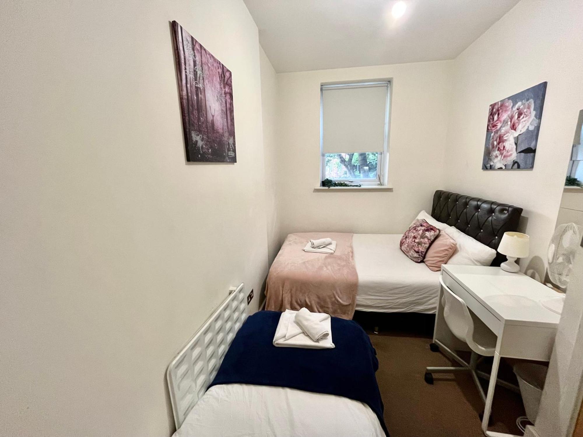 Metropolitan Coziness Private Bedrooms In Euston Station 161 Londra Esterno foto
