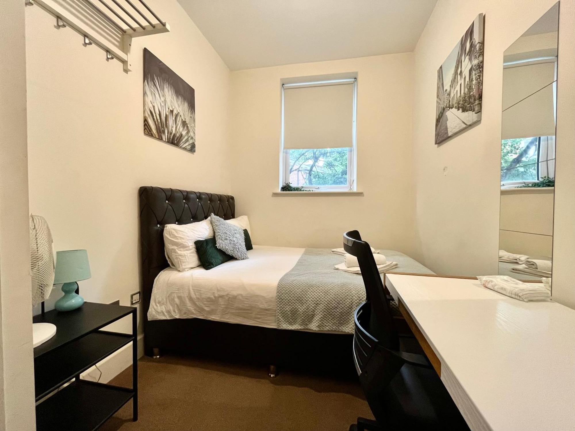 Metropolitan Coziness Private Bedrooms In Euston Station 161 Londra Esterno foto