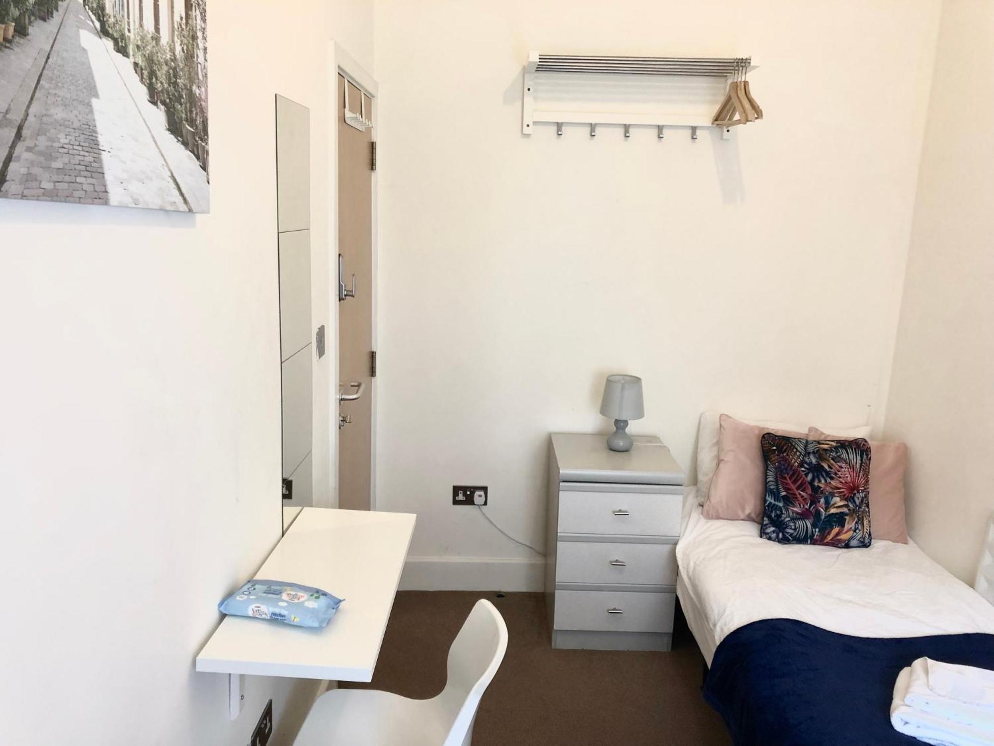 Metropolitan Coziness Private Bedrooms In Euston Station 161 Londra Esterno foto