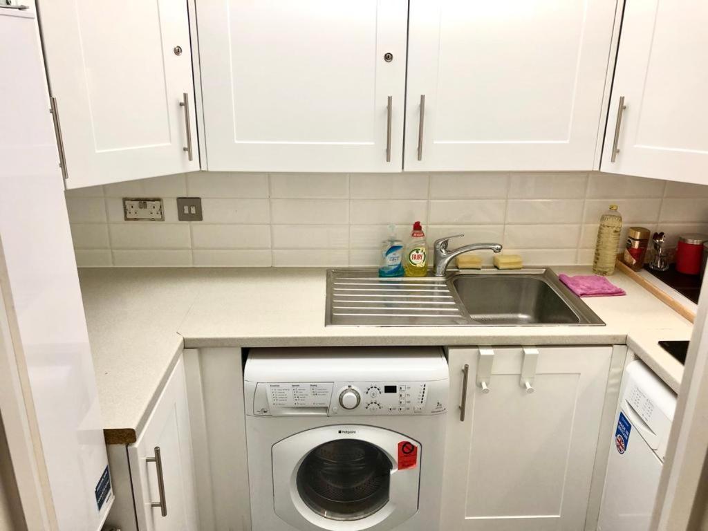 Metropolitan Coziness Private Bedrooms In Euston Station 161 Londra Esterno foto