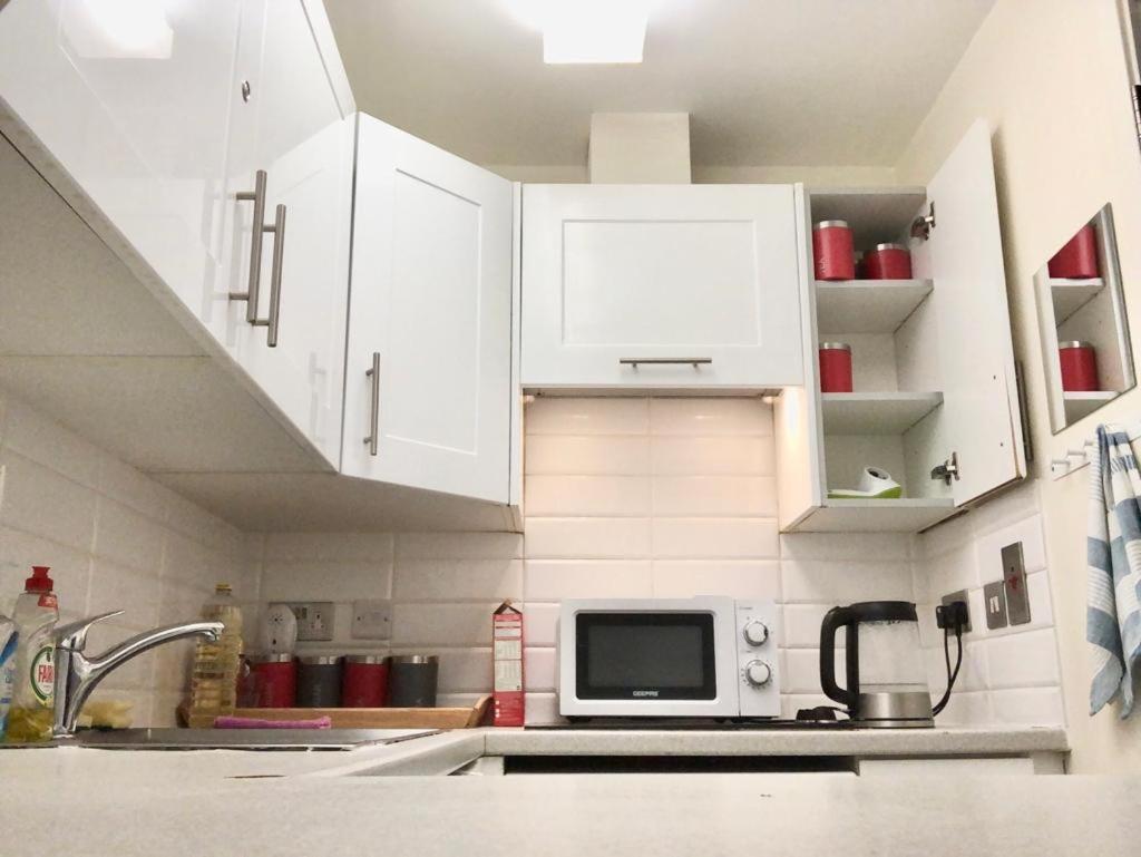 Metropolitan Coziness Private Bedrooms In Euston Station 161 Londra Esterno foto